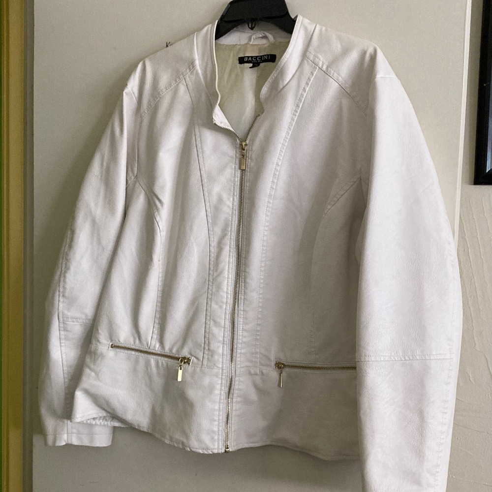 Baccini Women's White Leather Jacket